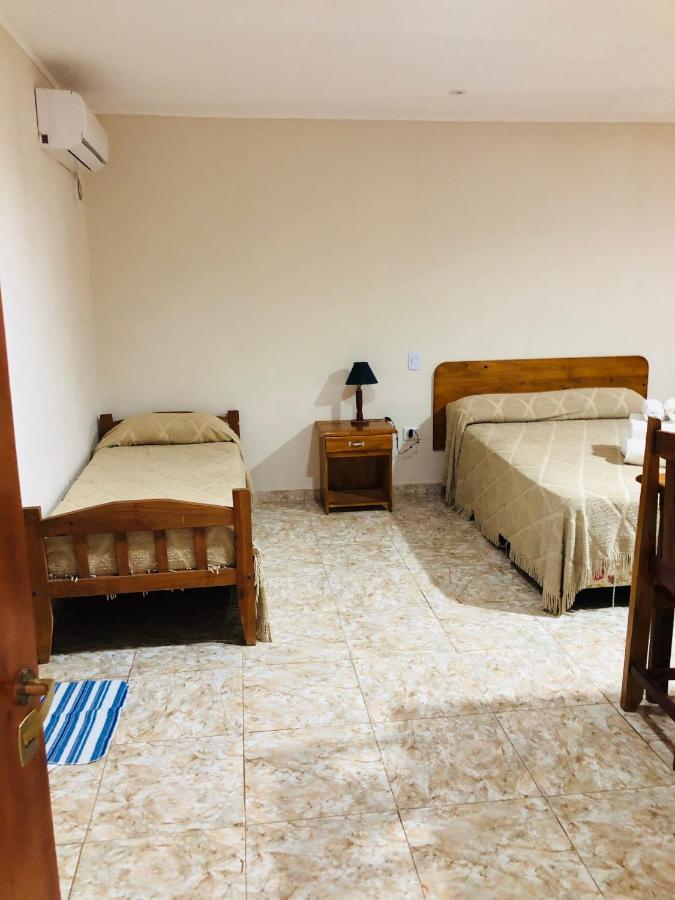 פוארטו איגואסו La Familia Hotel מראה חיצוני תמונה